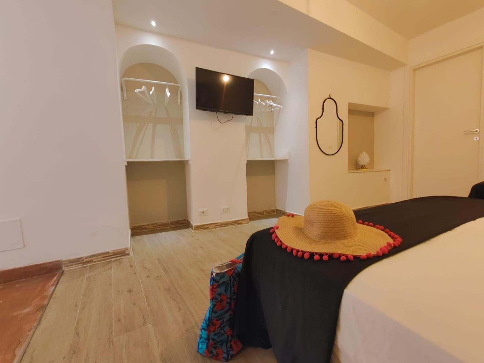 Tao House Golden Apartment Таормина Екстериор снимка